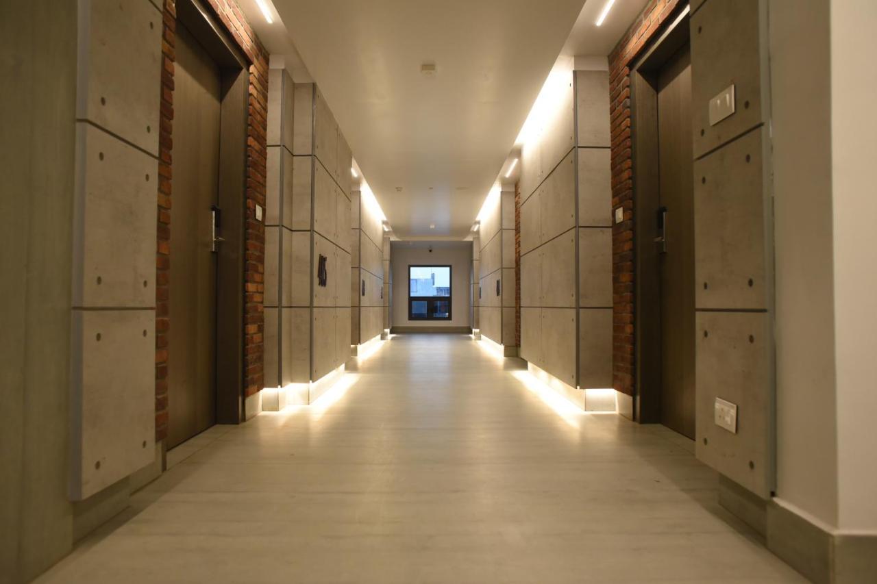 Hotel Rathna Residency - Near Us Consulate Chennai Esterno foto